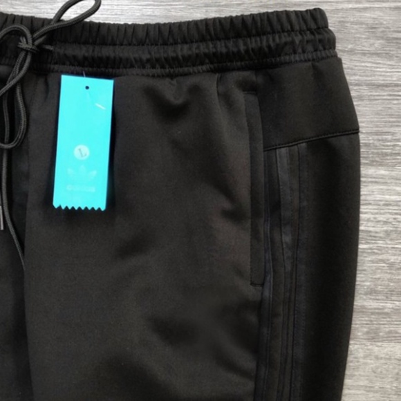 Quần Thể Thao Nam CENTE 3 Sọc Đủ Màu Chất Liệu Cao Cấp | BigBuy360 - bigbuy360.vn