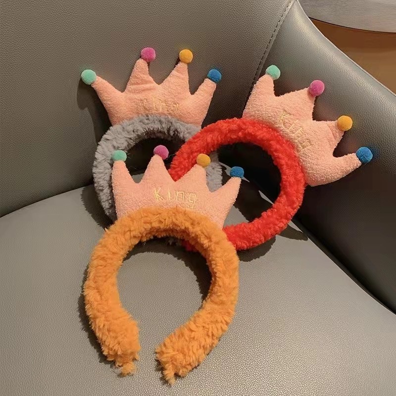 Băng Đô Cài Tóc Hình Vương Miện Phủ Lông Phong Cách Nhật Bản Thời Trang Cho Nữ