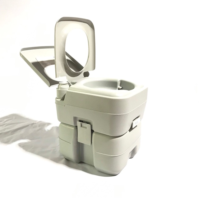 TOILET DI ĐỘNG CÓ XẢ NƯỚC