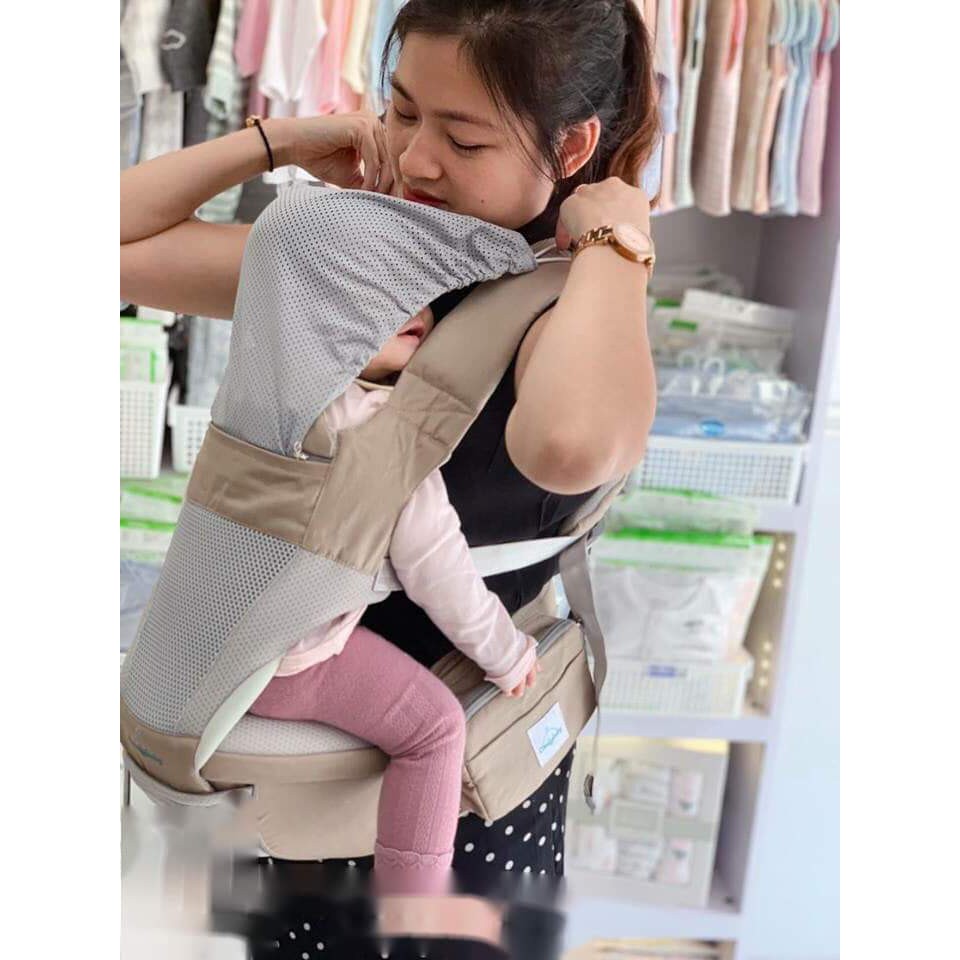 (Có bảo hành) Địu Em Bé Comfybaby Trợ Lực 4 Tư Thế + Tặng 2 Khẩu Trang Xuất Nhật- Hàng công ty chính hãng