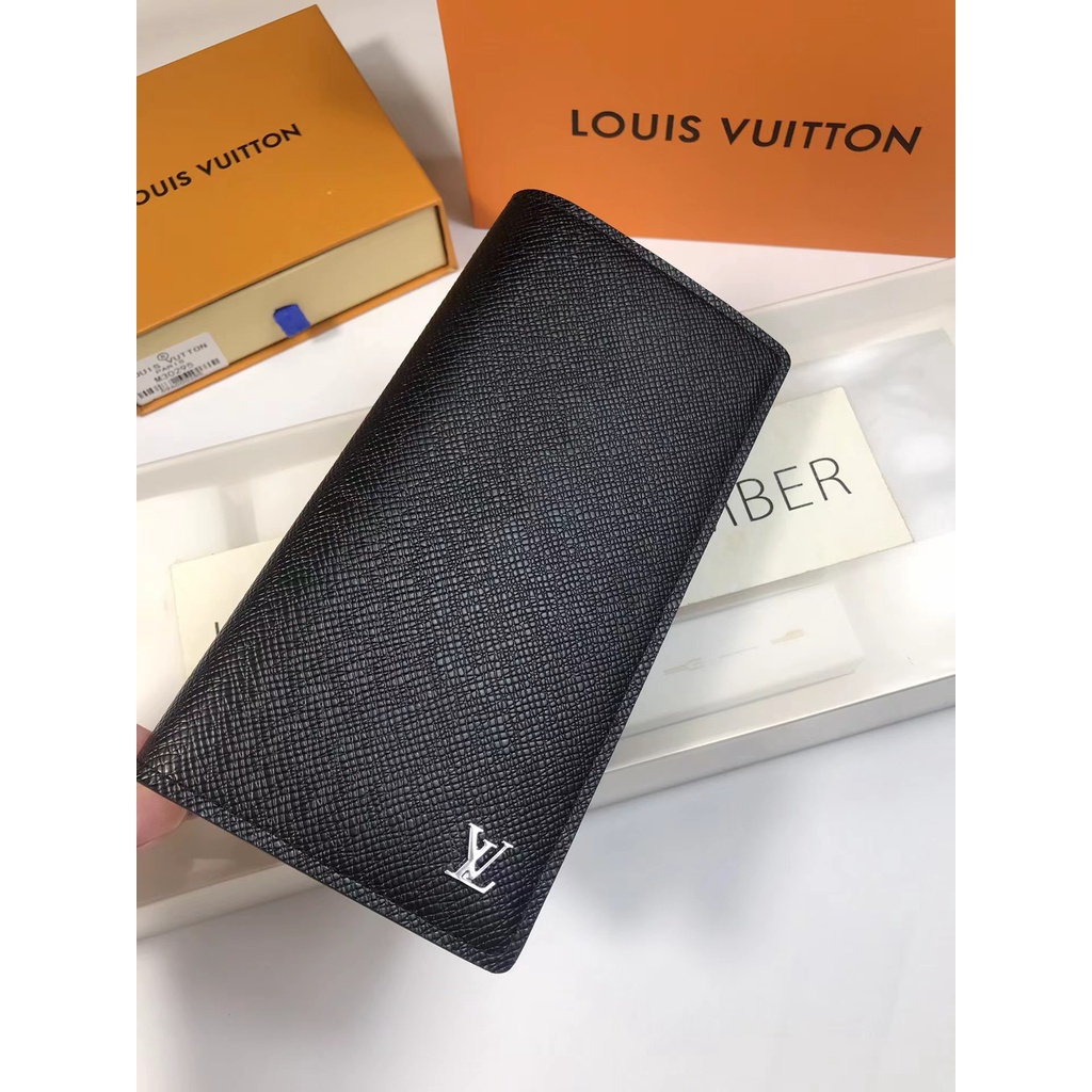 Sẵn sàng giao hàng Ví nam mới của Louis Vuitton LV có hộp M30285