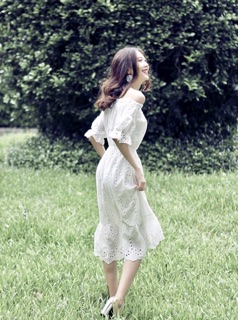 Đầm maxi trễ vai trắng cao cấp