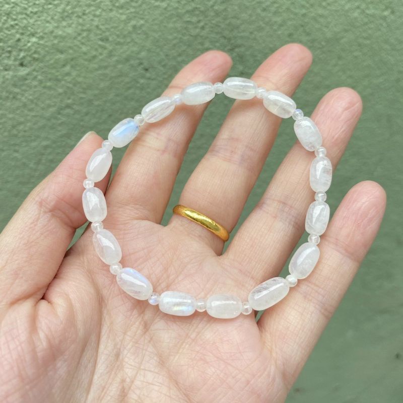 Vòng Tay Lu Thống Moonstone Mặt Trăng Size 5mm