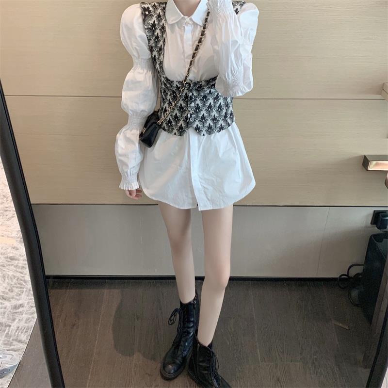 Set áo sơ mi tay dài và áo khoác ngoài thời trang nữ tính