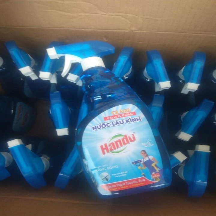 Nước lau kính sáng bóng hạn chế bám bụi Hương Thảo mộc 600ml