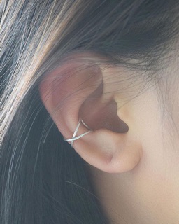 X earcuff (Khuyên kẹp)
