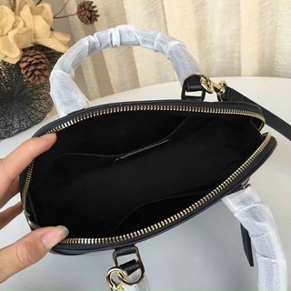 Túi Coach hến da thật đen trơn