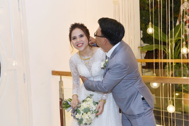 ÁO CƯỚI THIẾT KẾ