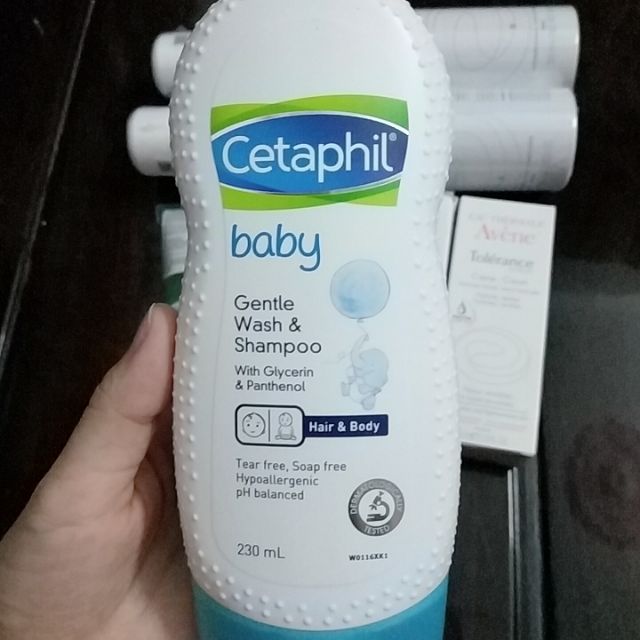 Sữa tắm gội Cetaphil dành cho trẻ sơ sinh và trẻ nhỏ chăm sóc làn da nhạy cảm của bé, ăn toàn cho bé, không gây cây mắt.