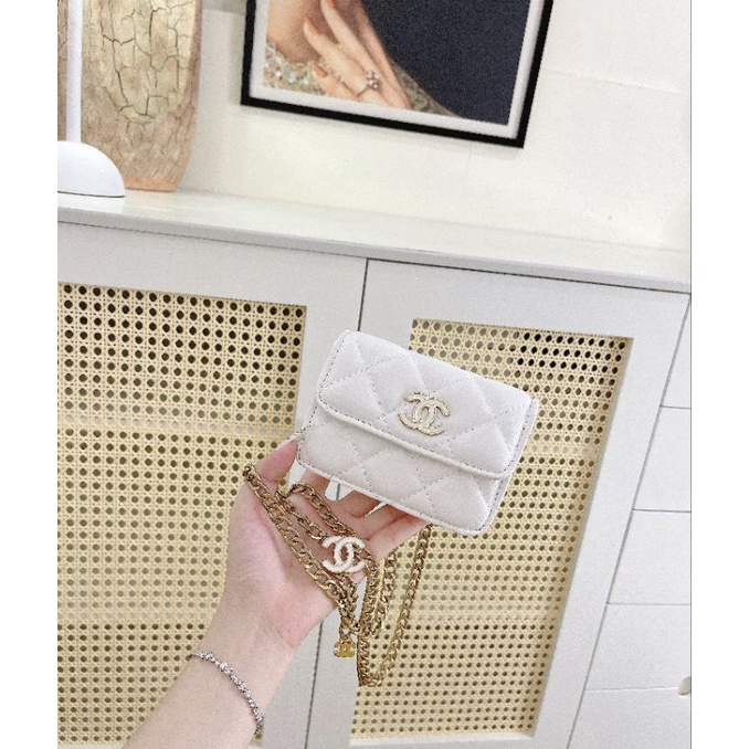 Túi đeo chéo mini #chanel. dây xích phối phụ kiện