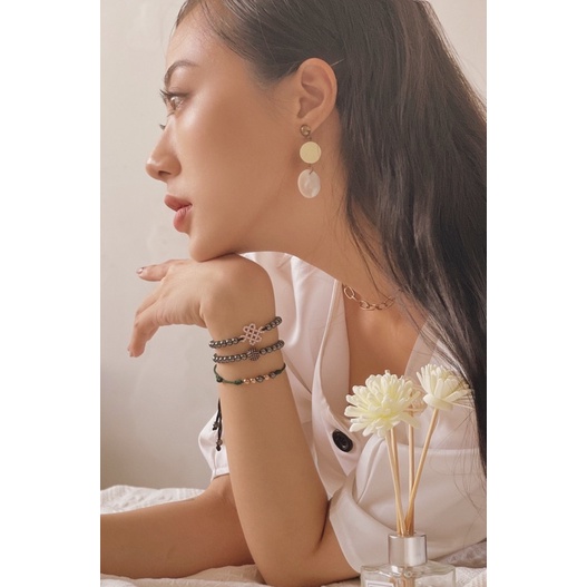 Vòng Tay Charm Đen Vàng - Neora Jewels