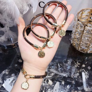 vòng đeo tay Lv,VL tiêu chuẩn