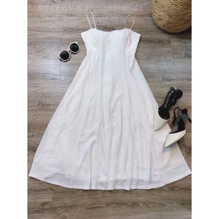 Đầm maxi trắng Janus dress
