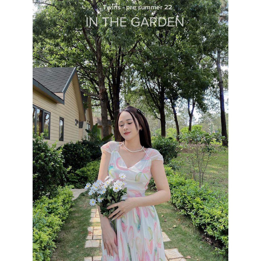 Đầm maxi hoa dập li (Floral printed maxi dress )