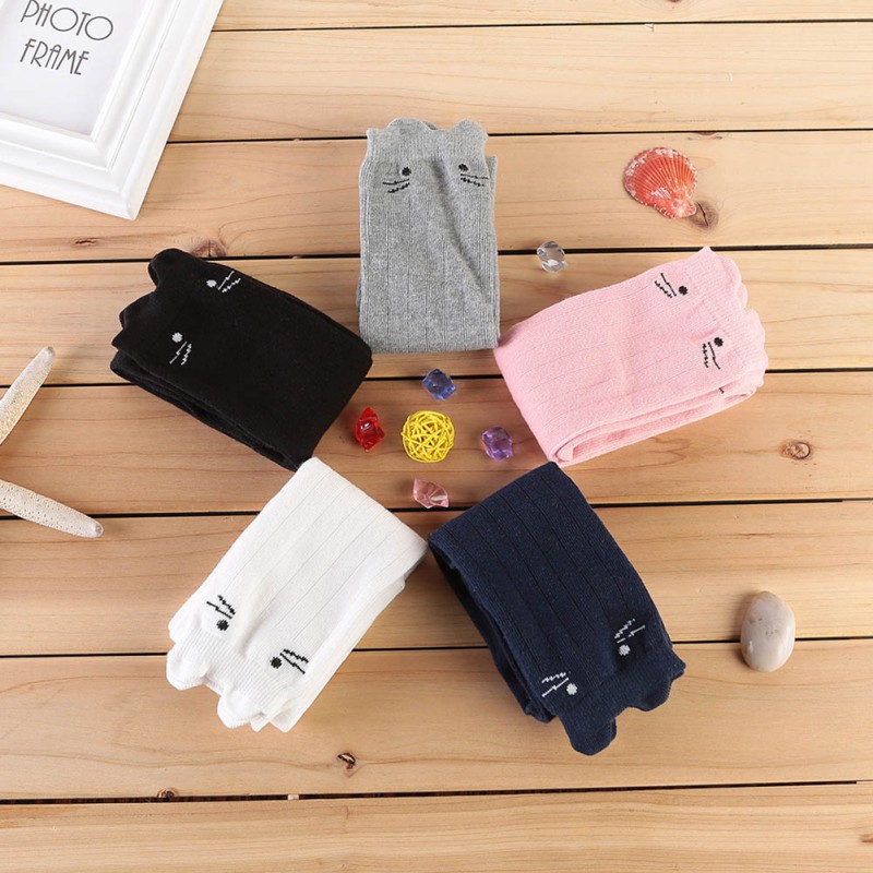 Vớ cotton dài họa tiết mèo xinh xắn cho bé