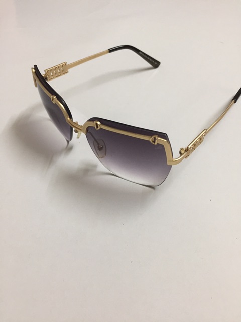 Kính mát hàng thùng nhập khẩu SWAROVSKI xịn của ý