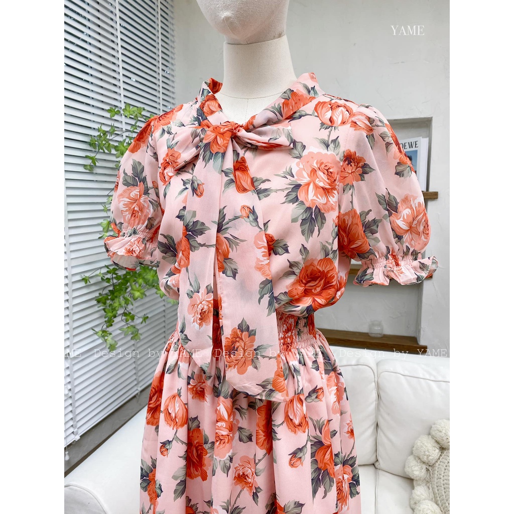 Váy đầm hoa nữ ngắn tay dáng dài cổ nơ dài chun eo Monocle cam YAME