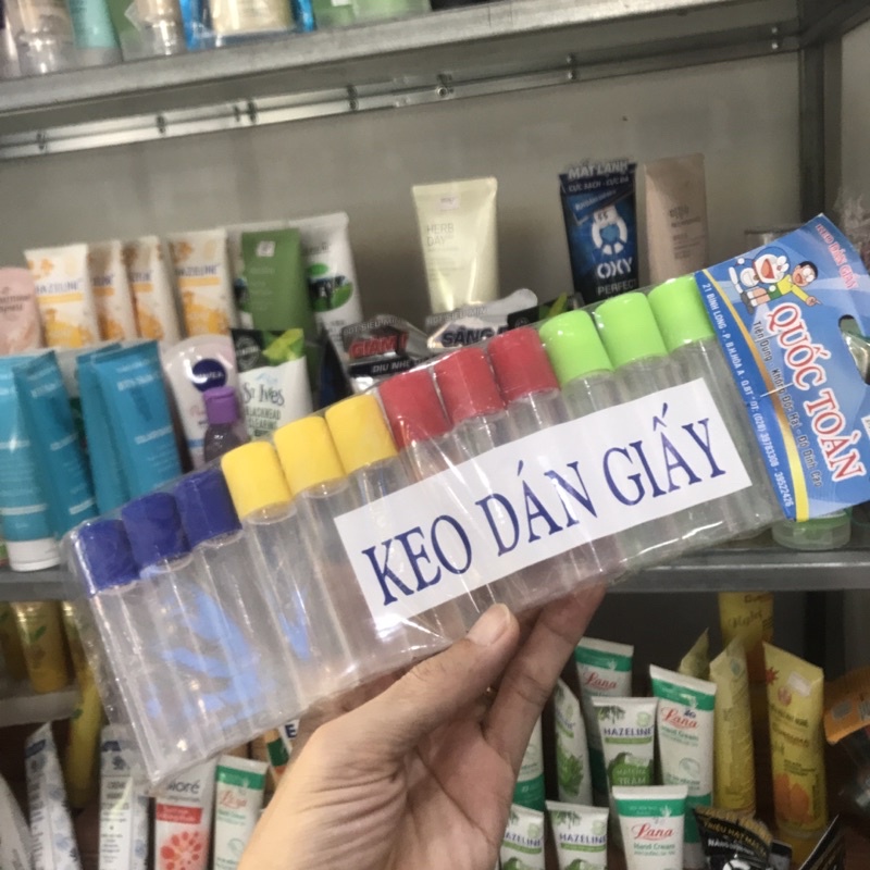 1 Chai Hồ Nước,Keo Dán Giấy Quốc Tuấn