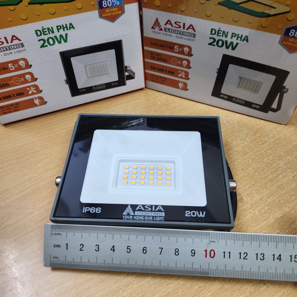 Đèn led pha 10w, 20w, 30w, 50w ánh sáng trắng/vàng