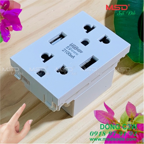 Ổ CẮM SẠC ĐIỆN THOẠI ÂM TƯỜNG VÀ 2 Ổ CẮM 3 CHẤU  - SIZE 1 - DÒNG C3W - MÀU TRẮNG TUYẾT