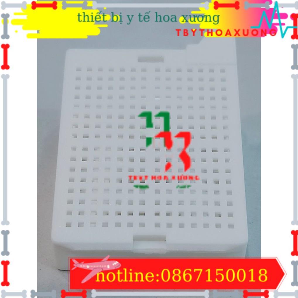 Khuôn đúc bệnh phẩm embedding cassette