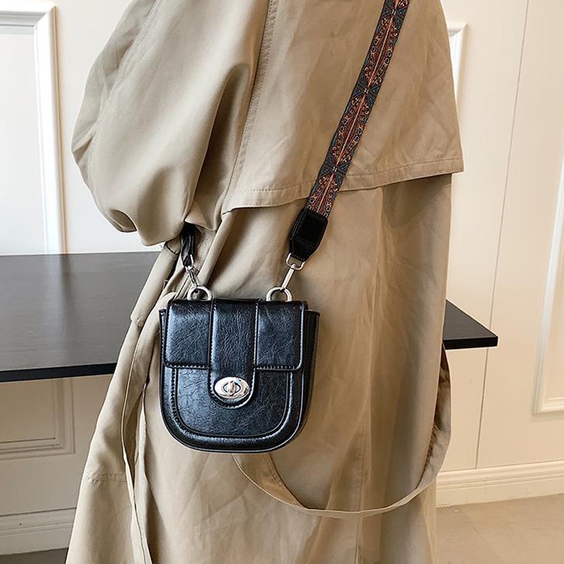 Túi Đeo Chéo Vai Kiểu Yên Ngựa niche Thời Trang Dành Cho Nữ