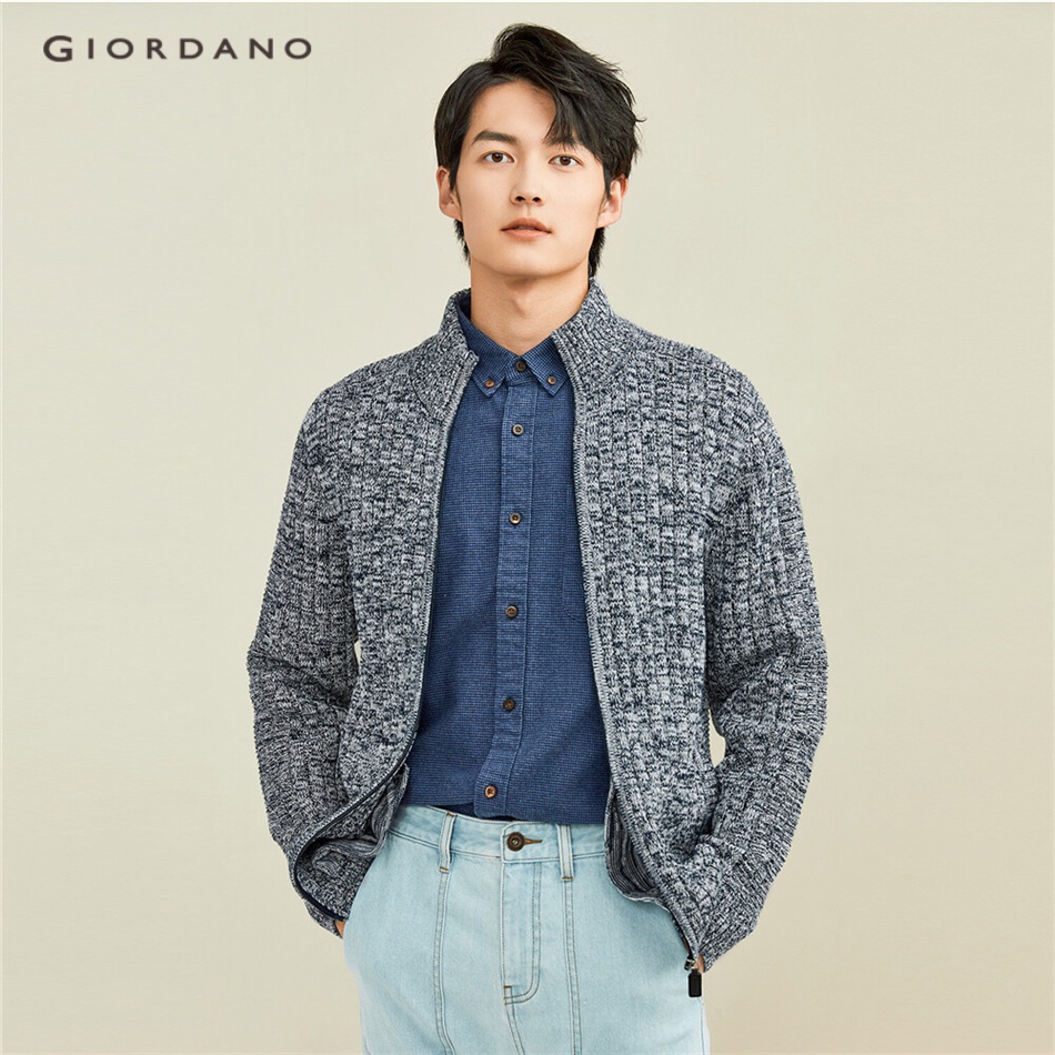 Áo khoác dày GIORDANO 01051702 dành cho nam thiết kế cổ cao giả dạng mở