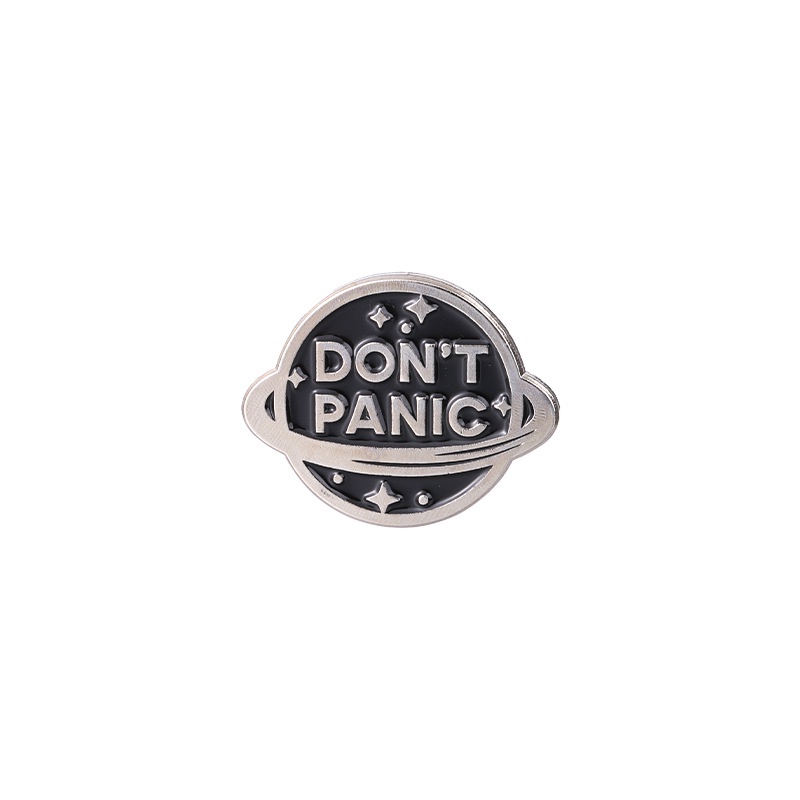 Ghim cài áo QIHE JEWELRY hình chữ Don't Panic thời trang