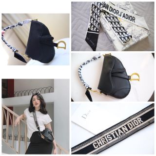 Túi đeo chéo hình yên ngựa ( tặng kèm khăn quấn xịn sò )