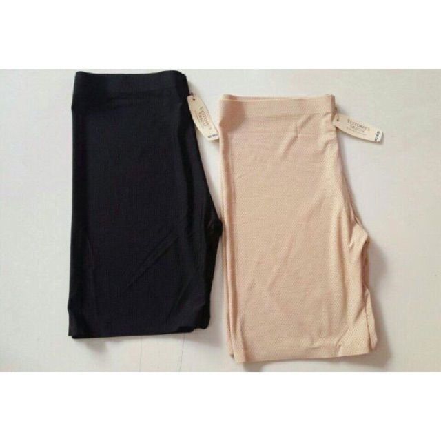 Quần mặc váy đúc thông hơi vic cực mềm mịn