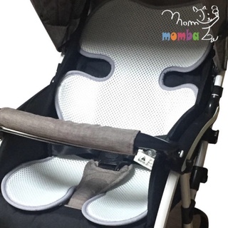 Thảm lót xe đẩy, lót ô tô 3D mesh thoáng khí Hàn Quốc