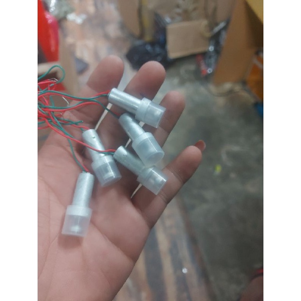 Mắt LaZe Máy Bắn Cốt Cân Bằng Loại 12 tia Lionking