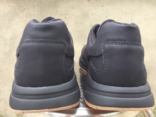 Giày mẫu auth Pull&bear nam màu đen