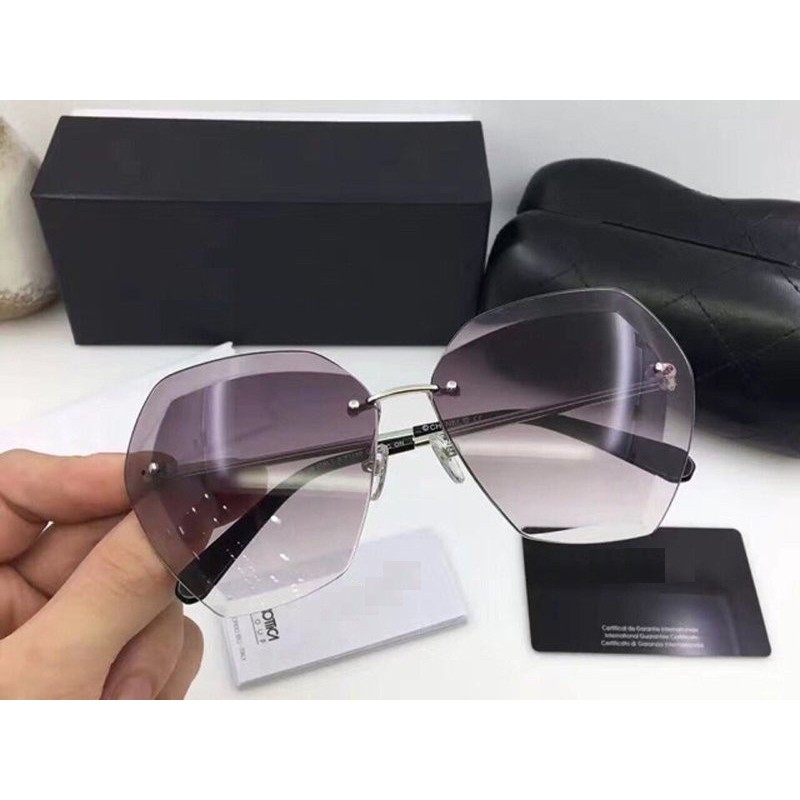mắt Kính mát nữ thời trang gia rẻ kính râm khoan nữ hot nhất 2023