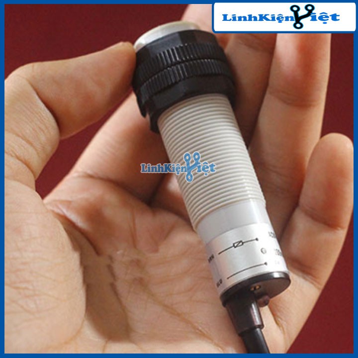 Cảm Biến Tiệm Cận Điện Dung Autonics CR18-8DP (PNP,NO) 12-24VDC