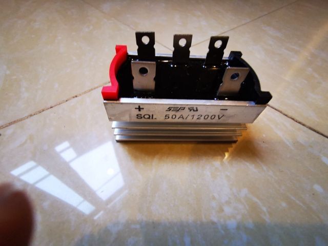 Điốt máy phát điện 220V