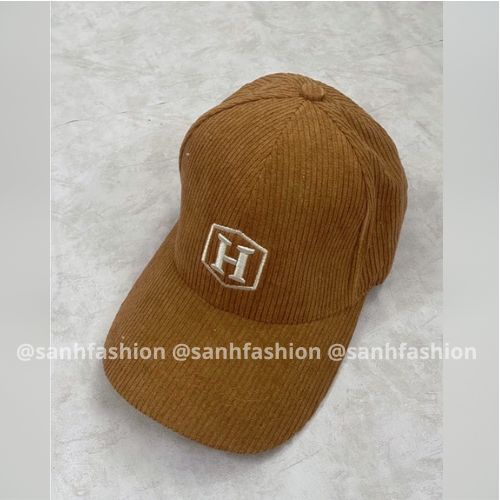 Mũ lưỡi trai thêu hình chữ H Nón kết chất nhung tăm cao cấp thời trang form unisex nam nữ_sanhfashion