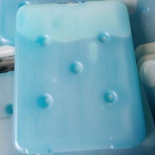 Thanh đá khô, đá gel giữ lạnh hàng Việt Nam (1 thanh)