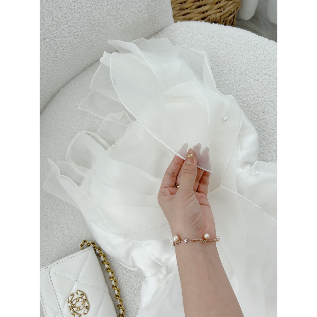 ĐẦM TRẮNG 2 DÂY PHỐI VOAN XẾP HOA DẬP LY ĐÍNH ĐÁ