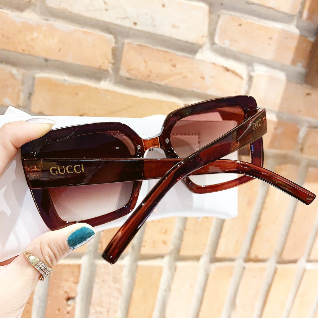 Kính Thời Trang Hàng Hiệu Cao Cấp Thiết Kế Sang Trọng Trẻ Trung