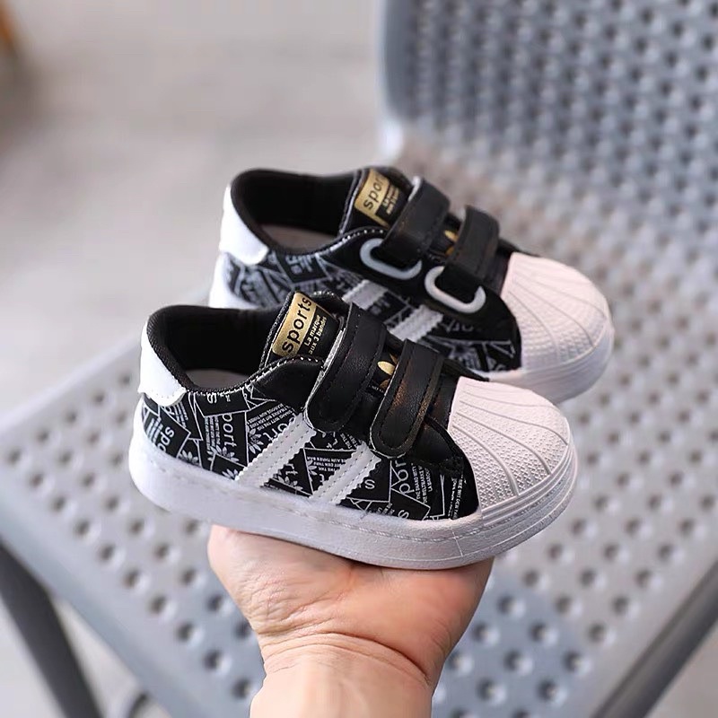 Giày thể thao cho bé gái - giày cho bé trai 2 sọc chữ 2 quai dán da mềm đế chống trượt êm chân Babybees TT213(sz21-sz30)