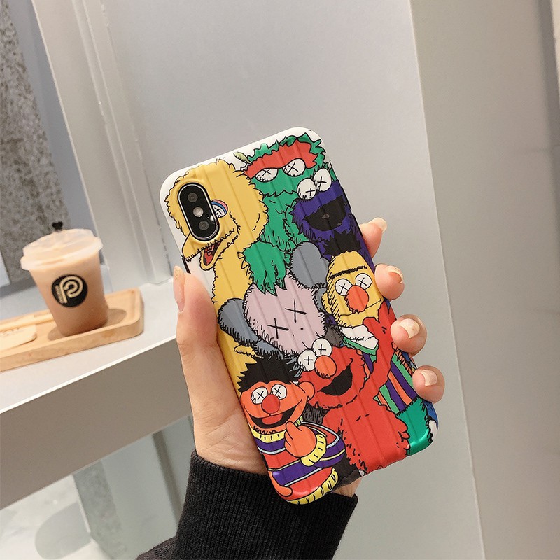 ỐP LƯNG SESAME STREET - KAWS ( IN PHỦ BÓNG ) - ỐP IPHONE DẺO NỔI SỌC - VALI 3D | BigBuy360 - bigbuy360.vn