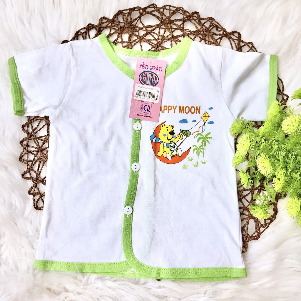 Áo sơ sinh cổ tim ngắn tay in hình Yến Trân cho bé