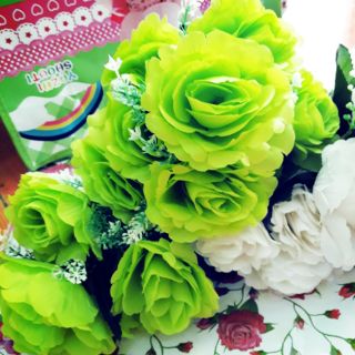 10 cành bông hồng vải 30k( bông 10cm)
