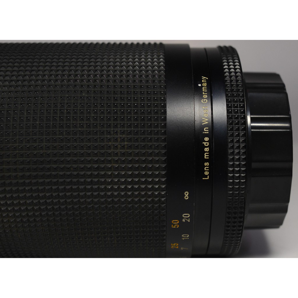Ống kính máy ảnh Carl Zeiss 135mm f2.0 T* West Germany MF CY  98% - 10740