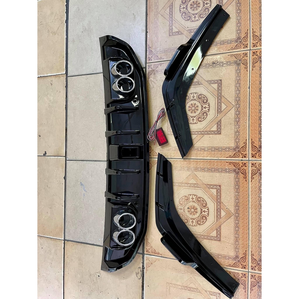 Lippo, ốp cản sau chia pô thể thao xe accent 2019- 2022