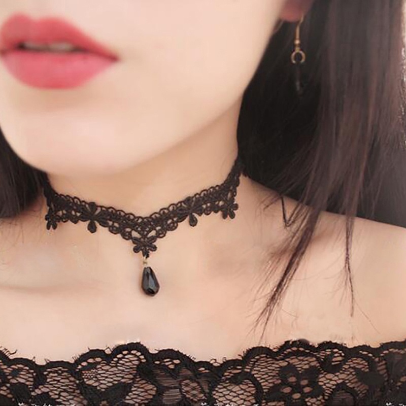 Vòng Cổ Choker Ren Đính Đá Hình Giọt Nước Phong Cách Cổ Điển