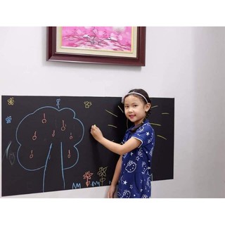 bảng đen viết dán tường cho bé học