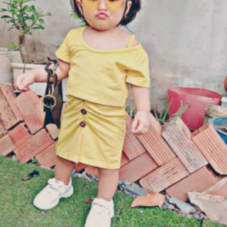 Kính mắt tròn cho bé