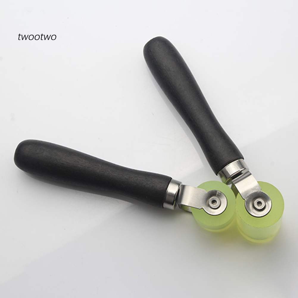 Con Lăn Làm Sạch Cách Âm Cho Xe Hơi